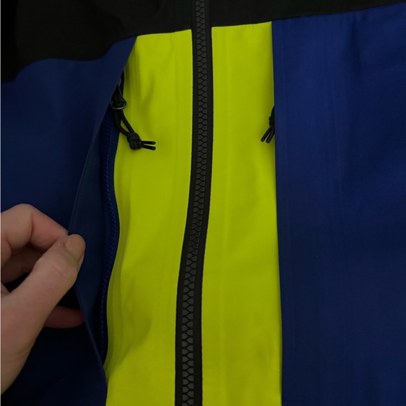 NWT Nike ACG gore-tex jacket - Picture 16 of 16